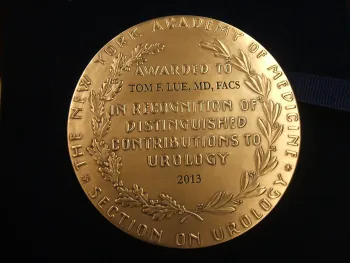 Image of Valentine Medal