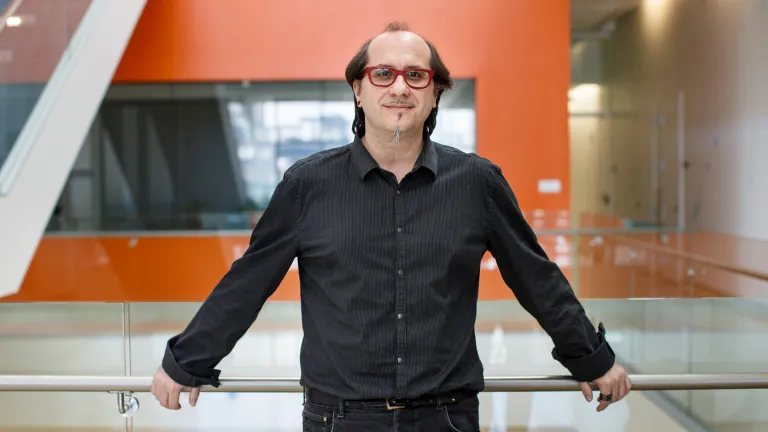 Dr. Davide Ruggero