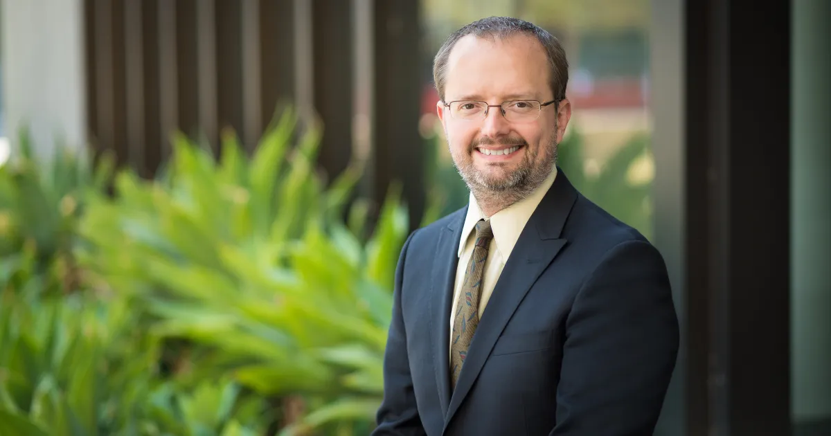 Dr. Alan Shindel awarded the SOM Excellence in Teaching Award 2023