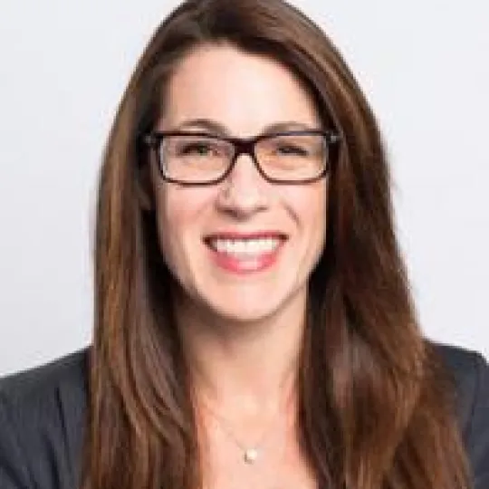 Robyn Thomas portrait