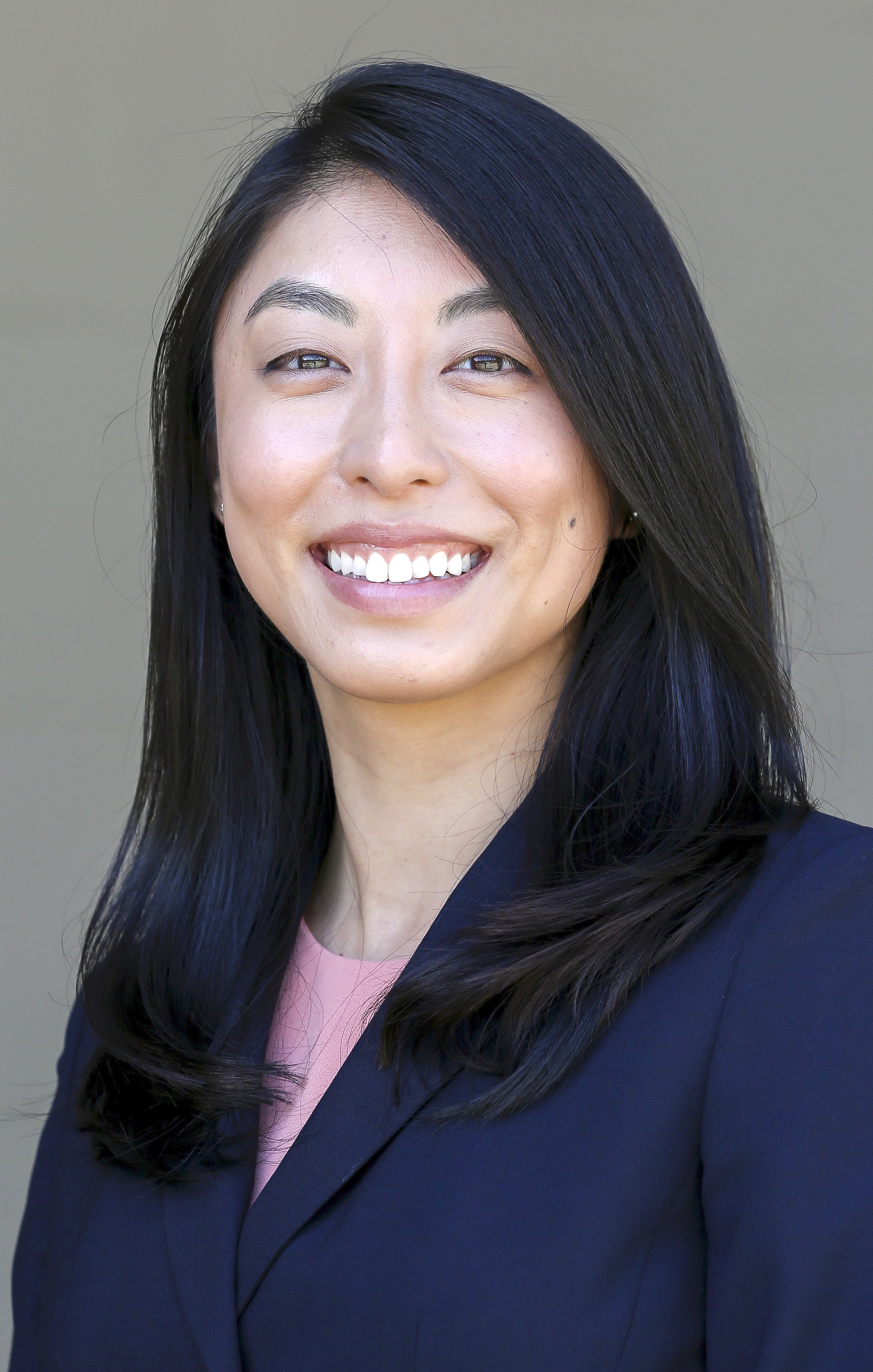 Dr. Micha Zheng